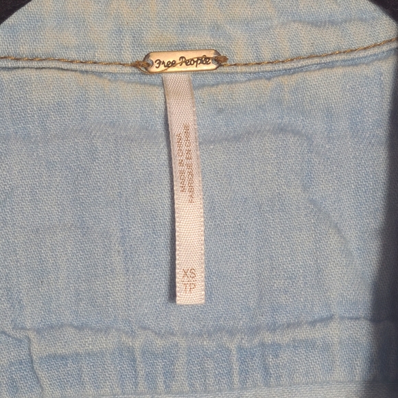 Free People Button down Floral Embroidered Top - Picture 8 of 8